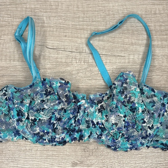 Chantelle 1745 Merci Demi Bra 32D - Picture 2 of 7